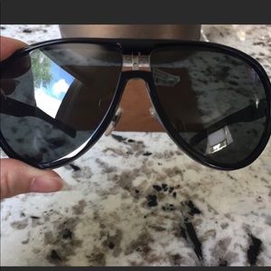 Gucci GG 1566s Sunglasses